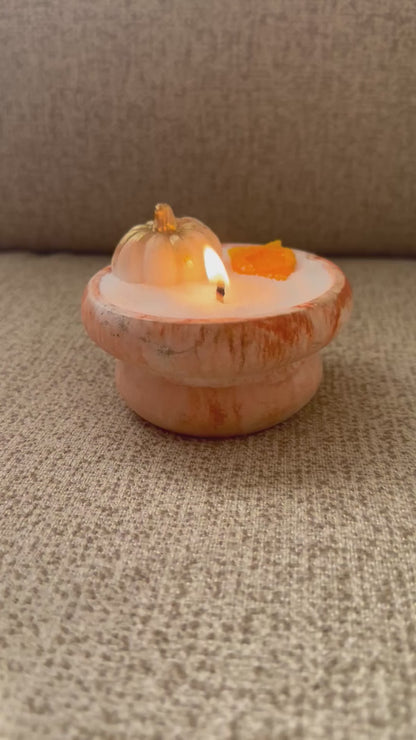 🍁 Wide Autumn Marble Candle – Concrete Design